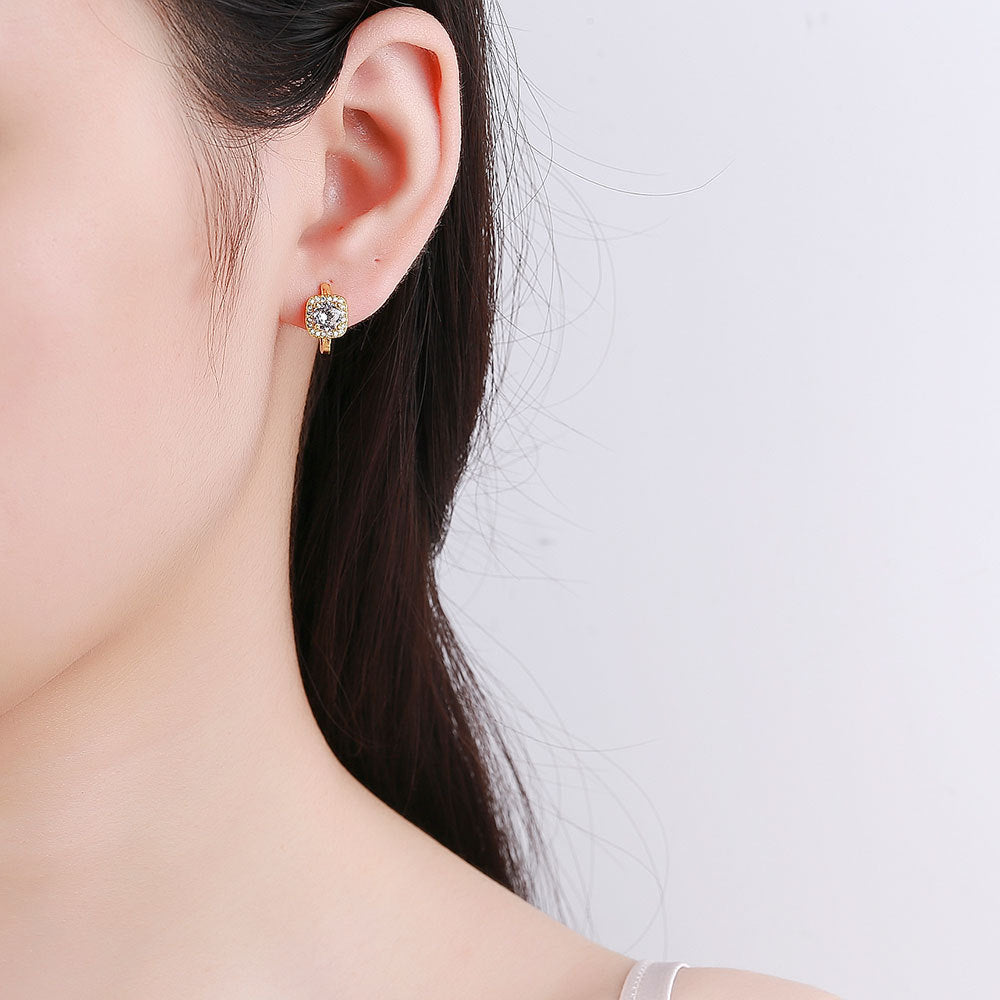 Nadine Square Earrings (Gold)