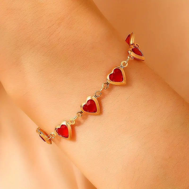 Ophelyra Garnetelle Bracelet (Gold)