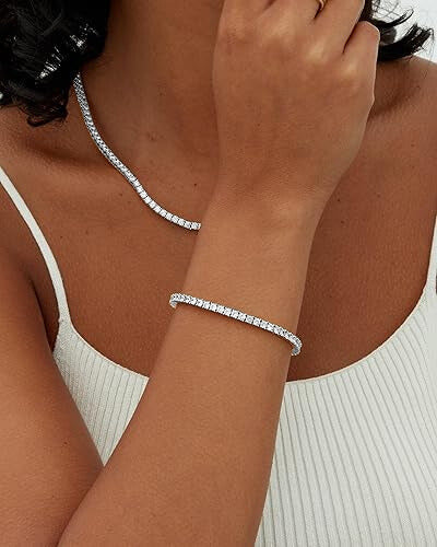 Moissanite Tennis Bracelet (White Gold)
