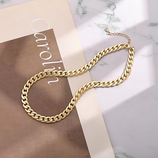 Chunky Cuban Link Necklace (Gold)