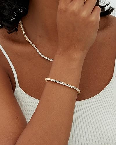 Moissanite Tennis Bracelet (Gold)