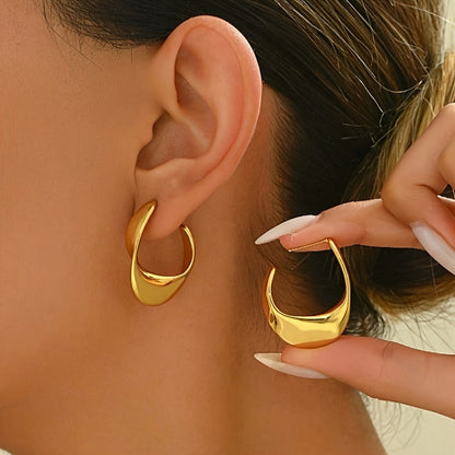 Sculpted Crescent Hoop Earrings