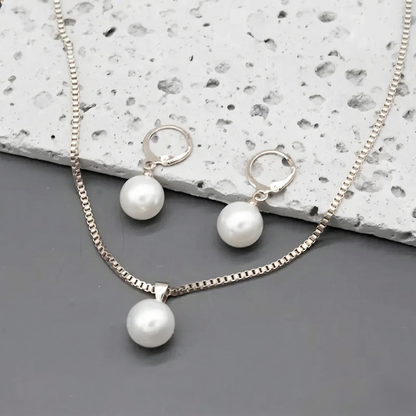 Golden Grace Pearl Jewelry Set
