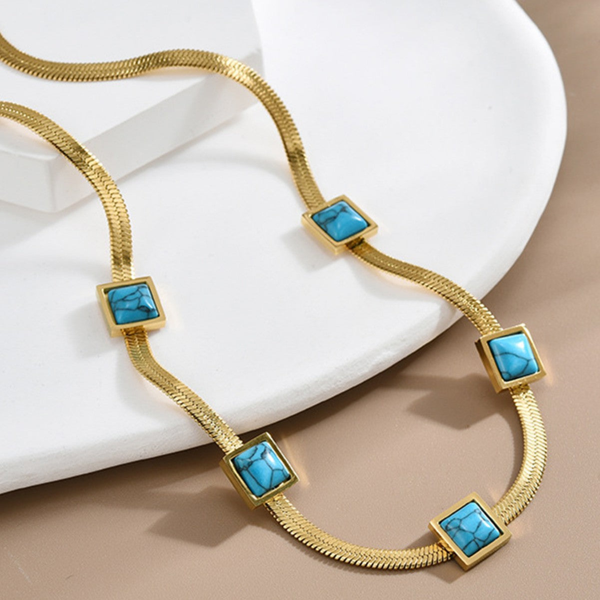 Vionelle Coastline Necklace