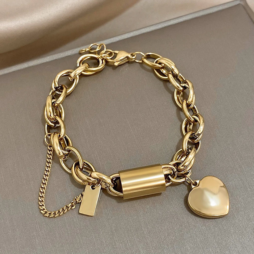 Heartened Chunky Bracelet (White Gold)