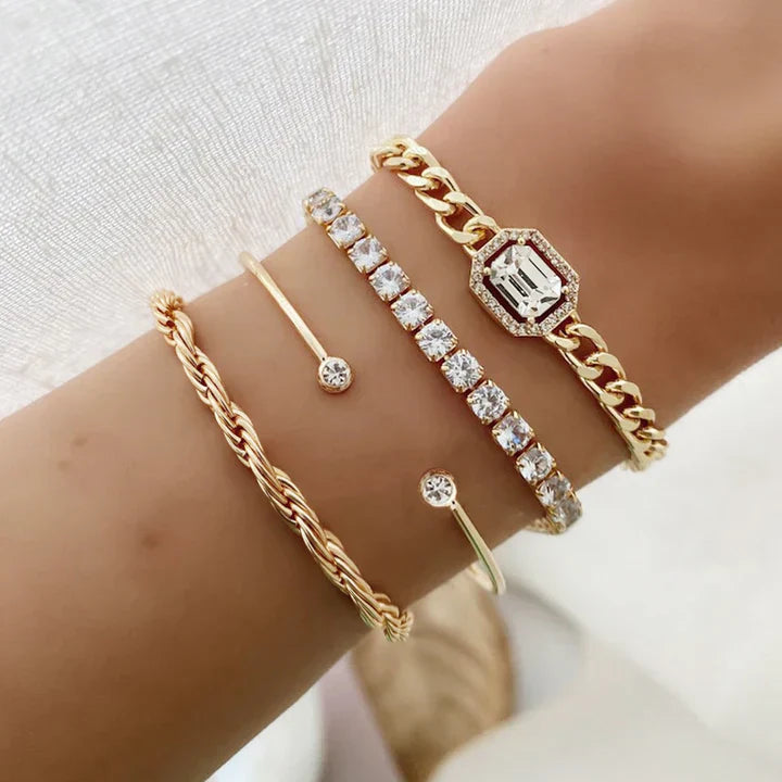 Domitia Calvina Bracelet Set (Gold)
