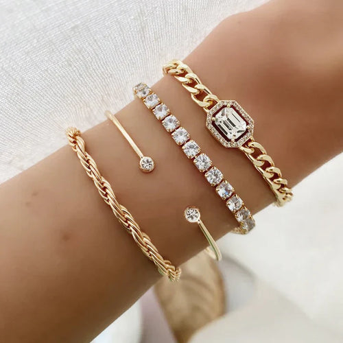 Domitia Calvina Bracelet Set (Gold)