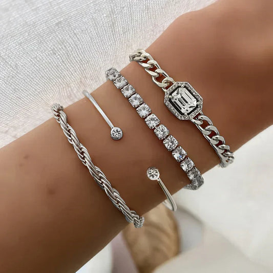 Domitia Calvina Bracelet Set (White Gold)